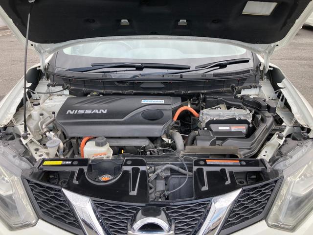 エクストレイル ２０Ｘ　ハイブリッド　エマージェンシーブレーキＰ　ナビ＆ＴＶ　ＤＶＤ再生機能　キーレスエントリー　シ－トヒ－タ－　エアコン　パワーステアリング　メモリナビ　ＡＷ　スマ－トキ－　禁煙　ＥＣＯモード　ワンセグ　パートタイム４ＷＤ　パワーウィンドウ　ＡＢＳ（17枚目）