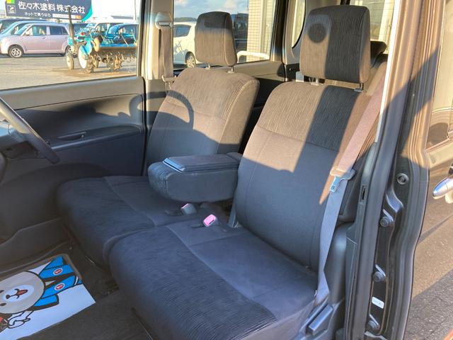 タント カスタムＲＳ　寒冷地仕様車　禁煙　Ｗエアバック　ＰＳ　キーフリーシステム　フルオートエアコン　地デジ　ＰＷ　アイドリング　エアバック　ナビテレビ　ＡＢＳ　４ＷＤ　スマートキー　ベンチシート　メモリーナビ　アルミ（22枚目）