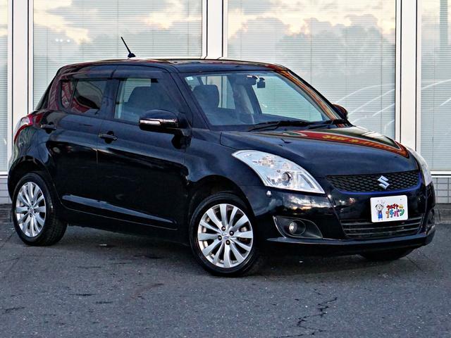 スイフト ＸＳ　オートエアコン　クルコン　スマートキー　キーレスエントリー　パワーウインドウ　横滑防止装置　ＷＳＲＳ　ＡＢＳ　４ＷＤ　ＥＴＣ　メモリナビ（12枚目）