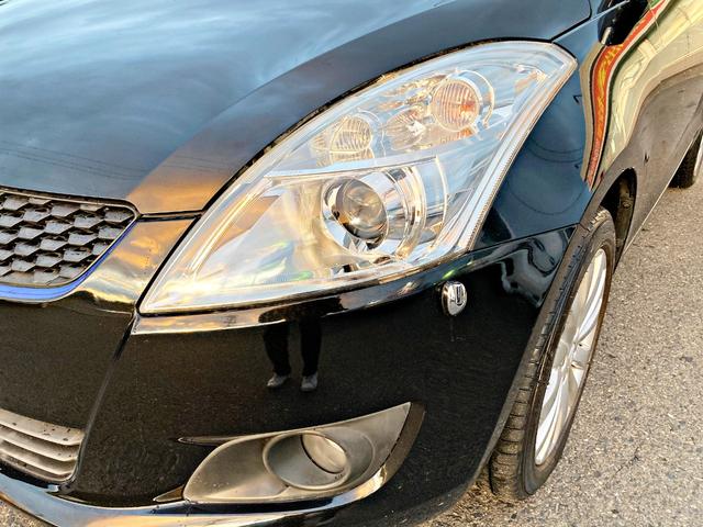 スイフト ＸＳ　オートエアコン　クルコン　スマートキー　キーレスエントリー　パワーウインドウ　横滑防止装置　ＷＳＲＳ　ＡＢＳ　４ＷＤ　ＥＴＣ　メモリナビ（14枚目）