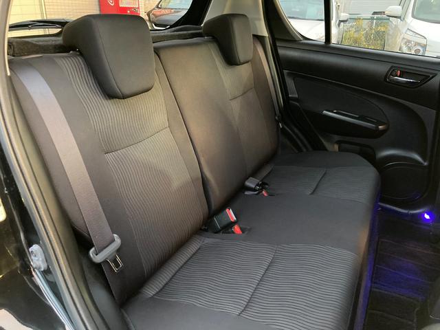 スイフト ＸＳ　オートエアコン　クルコン　スマートキー　キーレスエントリー　パワーウインドウ　横滑防止装置　ＷＳＲＳ　ＡＢＳ　４ＷＤ　ＥＴＣ　メモリナビ（25枚目）