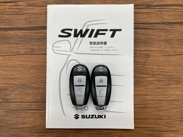 スイフト ＸＳ　オートエアコン　クルコン　スマートキー　キーレスエントリー　パワーウインドウ　横滑防止装置　ＷＳＲＳ　ＡＢＳ　４ＷＤ　ＥＴＣ　メモリナビ（34枚目）
