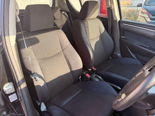 スイフト ＸＧ－ＤＪＥ　スマートキー＆プッシュスタート　横滑り防止システム　エアコン　盗難防止システム　パワーウィンドウ　ＡＢＳ　パワーステアリング　４ＷＤ　シートヒーター　アイドリングストップ　ＥＴＣ（20枚目）