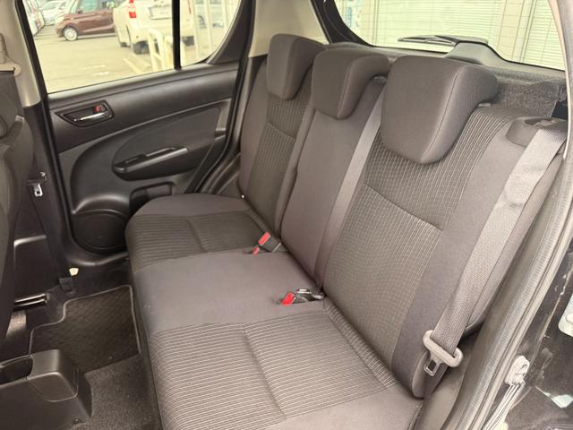 スイフト ＸＧ－ＤＪＥ　スマートキー＆プッシュスタート　横滑り防止システム　エアコン　盗難防止システム　パワーウィンドウ　ＡＢＳ　パワーステアリング　４ＷＤ　シートヒーター　アイドリングストップ　ＥＴＣ（26枚目）