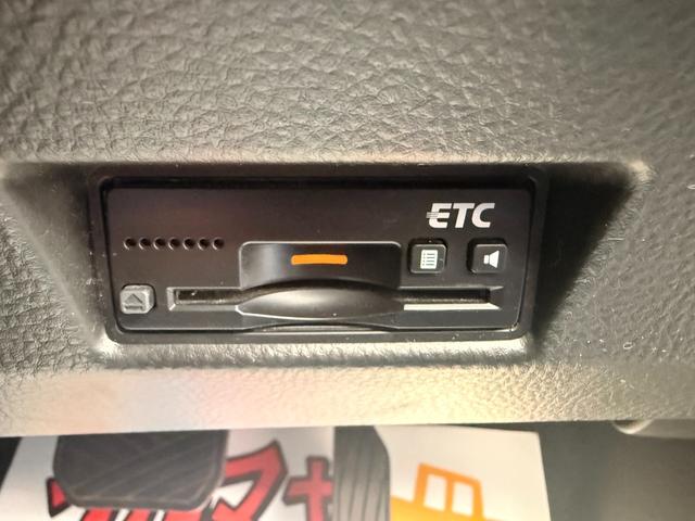 スイフト ＸＧ－ＤＪＥ　スマートキー＆プッシュスタート　横滑り防止システム　エアコン　盗難防止システム　パワーウィンドウ　ＡＢＳ　パワーステアリング　４ＷＤ　シートヒーター　アイドリングストップ　ＥＴＣ（32枚目）