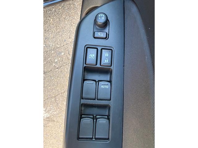 スイフト ＸＧ－ＤＪＥ　スマートキー＆プッシュスタート　横滑り防止システム　エアコン　盗難防止システム　パワーウィンドウ　ＡＢＳ　パワーステアリング　４ＷＤ　シートヒーター　アイドリングストップ　ＥＴＣ（42枚目）