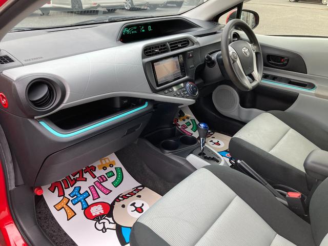 アクア Ｓ　キーレスエントリ　ナビ＆ＴＶ　ワンオーナー車　オートエアコン　デュアルエアバック　ＥＳＣ　パワーウィンドウ　ＥＴＣ　ＤＶＤ再生可能　ＳＲＳ　ワンセグＴＶ　パワーステアリング　ＡＢＳ　メモリーナビ（19枚目）