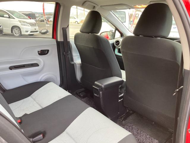 アクア Ｓ　キーレスエントリ　ナビ＆ＴＶ　ワンオーナー車　オートエアコン　デュアルエアバック　ＥＳＣ　パワーウィンドウ　ＥＴＣ　ＤＶＤ再生可能　ＳＲＳ　ワンセグＴＶ　パワーステアリング　ＡＢＳ　メモリーナビ（25枚目）