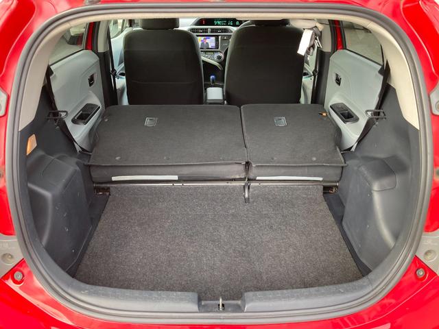 アクア Ｓ　キーレスエントリ　ナビ＆ＴＶ　ワンオーナー車　オートエアコン　デュアルエアバック　ＥＳＣ　パワーウィンドウ　ＥＴＣ　ＤＶＤ再生可能　ＳＲＳ　ワンセグＴＶ　パワーステアリング　ＡＢＳ　メモリーナビ（27枚目）