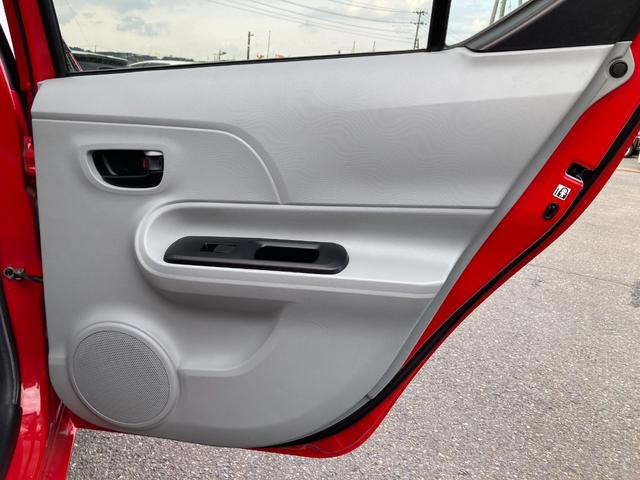 アクア Ｓ　キーレスエントリ　ナビ＆ＴＶ　ワンオーナー車　オートエアコン　デュアルエアバック　ＥＳＣ　パワーウィンドウ　ＥＴＣ　ＤＶＤ再生可能　ＳＲＳ　ワンセグＴＶ　パワーステアリング　ＡＢＳ　メモリーナビ（39枚目）