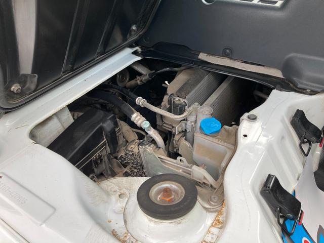 キャリイトラック ＫＸ　ＤＶＤ再生　フルセグＴＶ　ダブルエアバック　キーレスエントリーキー　１オーナー　パートタイム４ＷＤ　運転席エアバック　パワステ　ＥＴＣ　エアコン付　ナビＴＶ　パワーウインドウ　ＡＢＳ　メモリナビ（24枚目）