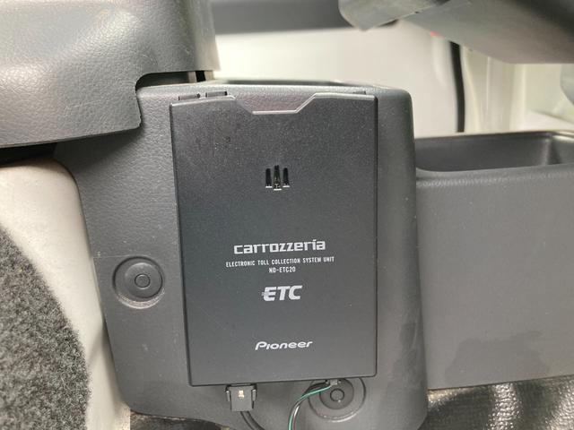 キャリイトラック ＫＸ　ＤＶＤ再生　フルセグＴＶ　ダブルエアバック　キーレスエントリーキー　１オーナー　パートタイム４ＷＤ　運転席エアバック　パワステ　ＥＴＣ　エアコン付　ナビＴＶ　パワーウインドウ　ＡＢＳ　メモリナビ（35枚目）