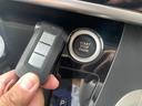 Ｘ　アイドリングストップ機能　Ｓキー　イモビライザー　ベンチ席　運転席エアバック　デュアルエアバッグ　バックカメラ　フルオートエアコン　パワーウィンドウ　片側電動両側スライドドア　ＡＢＳ　キーフリ　４ＷＤ（32枚目）