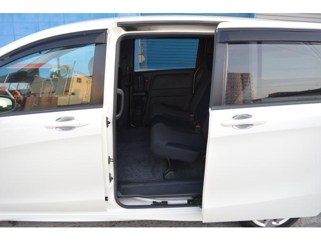 フリードスパイク Ｇ　エアロ　メモリナビ　Ｗエアバッグ　ナビ＆ＴＶ　キーレスキー　ＡＡＣ　運転席エアバック　パワーウィンドウ　パワーステアリング　ＡＢＳ　ＥＴＣ　両側スライドドア　アルミホイール　ワンセグテレビ　メモリ－ナビ（34枚目）
