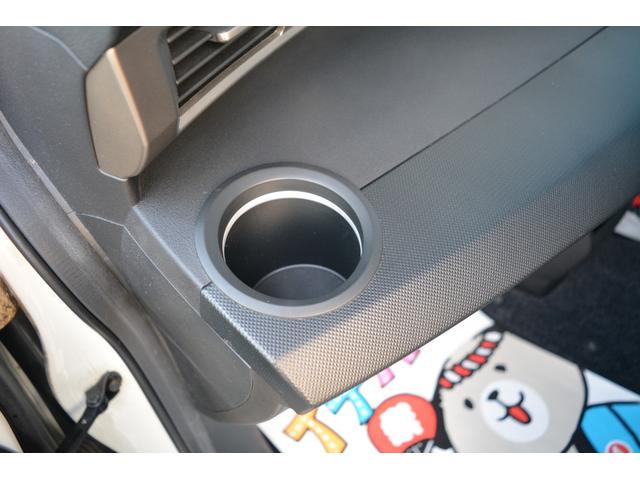 フリードスパイク Ｇ　エアロ　メモリナビ　Ｗエアバッグ　ナビ＆ＴＶ　キーレスキー　ＡＡＣ　運転席エアバック　パワーウィンドウ　パワーステアリング　ＡＢＳ　ＥＴＣ　両側スライドドア　アルミホイール　ワンセグテレビ　メモリ－ナビ（52枚目）