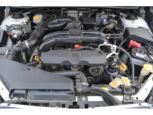 インプレッサスポーツ ２．０ｉアイサイト　４ＷＤ　衝突軽減ブレーキ　ナビＴＶ　ＤＶＤ再生　バックカメラ　クルーズコントロール　プッシュスタート　スマートキー（17枚目）