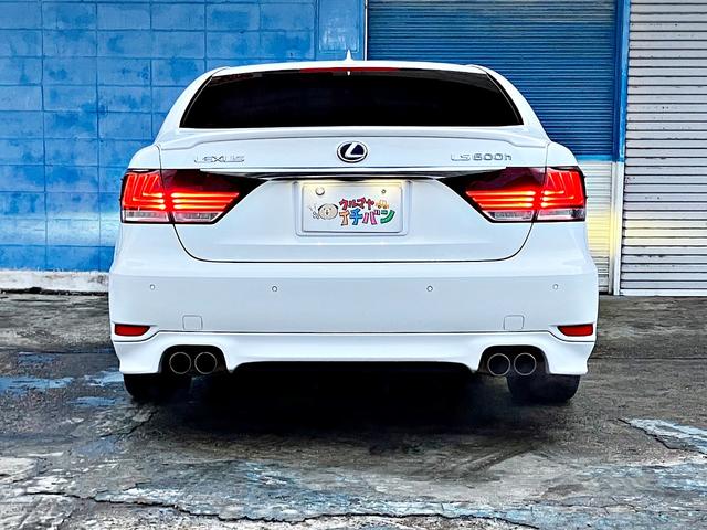 ＬＳ ＬＳ６００ｈ　Ｆスポーツ　４ＷＤ　ナビＴＶ　バックカメラ　ＥＴＣ　クルコン　レーダーブレーキ　サンルーフ　マクレビ　ベンチレーションシート　フルエアロ　パワーシート　革シート　スマートキープッシュスタート　ＬＥＤヘッドライト（9枚目）