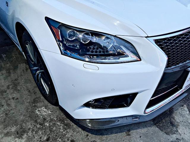 ＬＳ ＬＳ６００ｈ　Ｆスポーツ　４ＷＤ　ナビＴＶ　バックカメラ　ＥＴＣ　クルコン　レーダーブレーキ　サンルーフ　マクレビ　ベンチレーションシート　フルエアロ　パワーシート　革シート　スマートキープッシュスタート　ＬＥＤヘッドライト（21枚目）