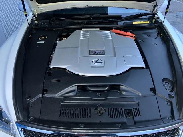 ＬＳ ＬＳ６００ｈ　Ｆスポーツ　４ＷＤ　ナビＴＶ　バックカメラ　ＥＴＣ　クルコン　レーダーブレーキ　サンルーフ　マクレビ　ベンチレーションシート　フルエアロ　パワーシート　革シート　スマートキープッシュスタート　ＬＥＤヘッドライト（30枚目）
