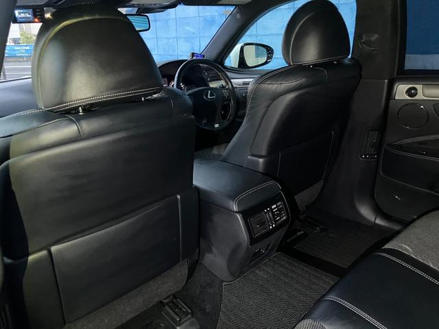 ＬＳ ＬＳ６００ｈ　Ｆスポーツ　４ＷＤ　ナビＴＶ　バックカメラ　ＥＴＣ　クルコン　レーダーブレーキ　サンルーフ　マクレビ　ベンチレーションシート　フルエアロ　パワーシート　革シート　スマートキープッシュスタート　ＬＥＤヘッドライト（70枚目）