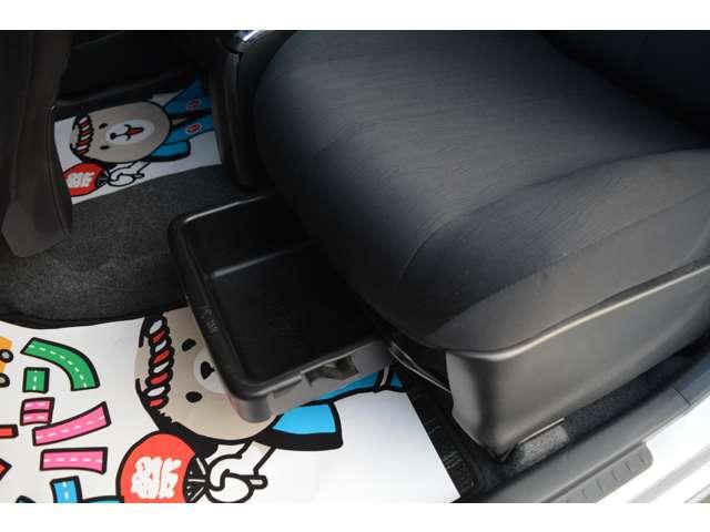 タントエグゼ カスタムＧ　４ＷＤ　アルミホイール　ＥＴＣ　スマートキー（43枚目）