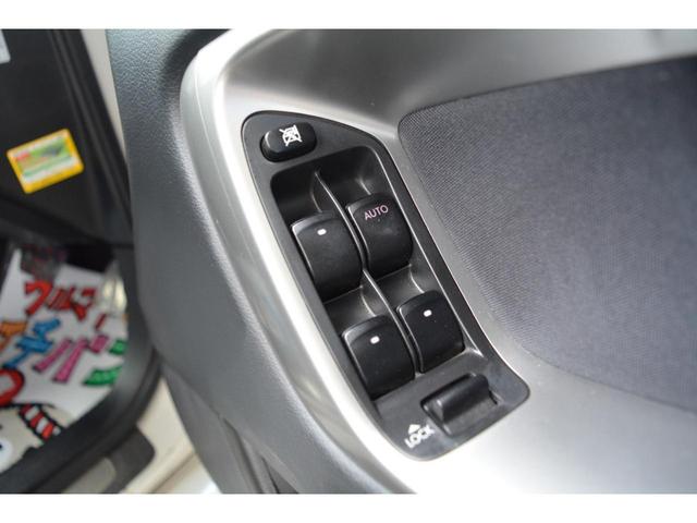 レガシィツーリングワゴン ２．０ｉ　４ＷＤ　ナビ　フルセグＴＶ　バックカメラ　社外マフラー　ＥＴＣ　アルミホイール（31枚目）