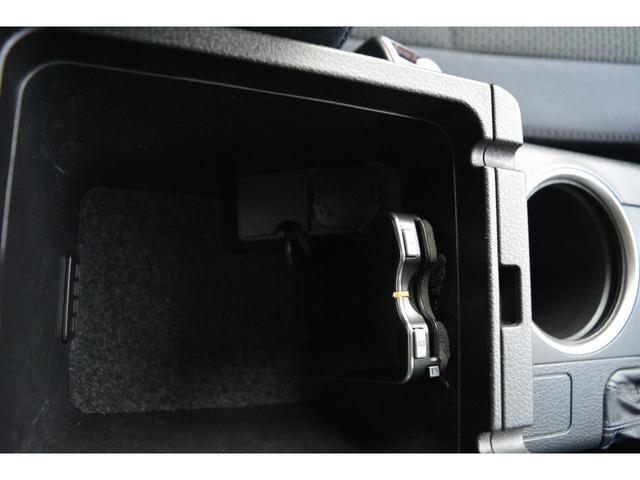 レガシィツーリングワゴン ２．０ｉ　４ＷＤ　ナビ　フルセグＴＶ　バックカメラ　社外マフラー　ＥＴＣ　アルミホイール（43枚目）
