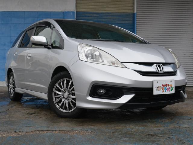 フィットシャトル １５Ｘ　ナビＴＶ　ＤＶＤ再生　バックカメラ　前席シートヒーター　パドルシフト　スマートキー　アルミホイール　５人乗り（11枚目）