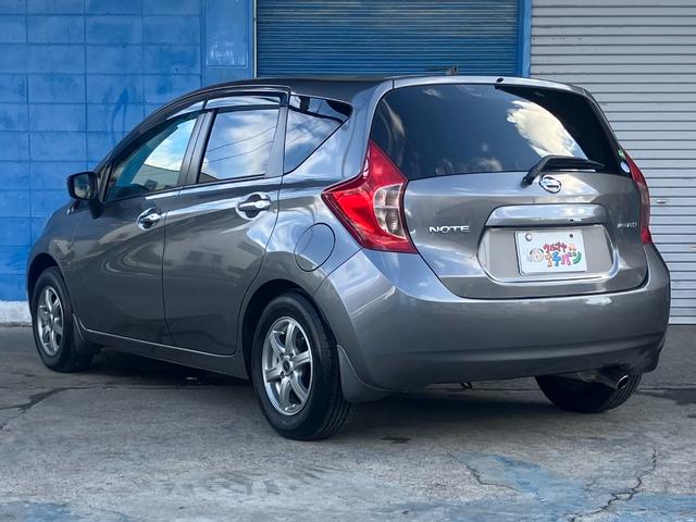 ノート メダリスト　Ｘ　エマージェンシーブレーキ　ナビＴＶ　スマートキー　プッシュスタート　アルミホイール（8枚目）