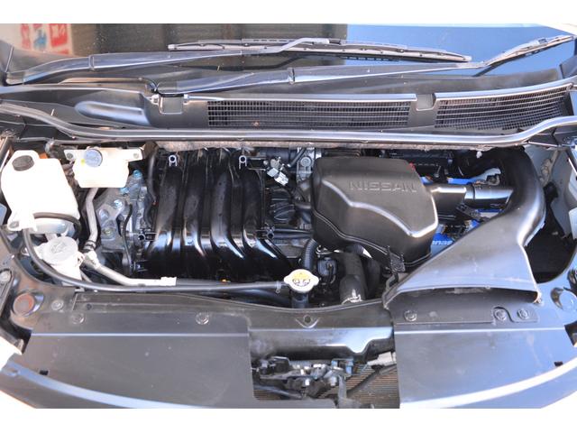 セレナ ハイウェイスター　４ＷＤ　８人乗り　ナビ　両側電動スライドドア　クルーズコントロール　スマートキー　プッシュスタート　アルミホイール（13枚目）