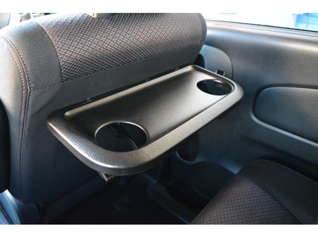 セレナ ハイウェイスター　４ＷＤ　８人乗り　ナビ　両側電動スライドドア　クルーズコントロール　スマートキー　プッシュスタート　アルミホイール（53枚目）