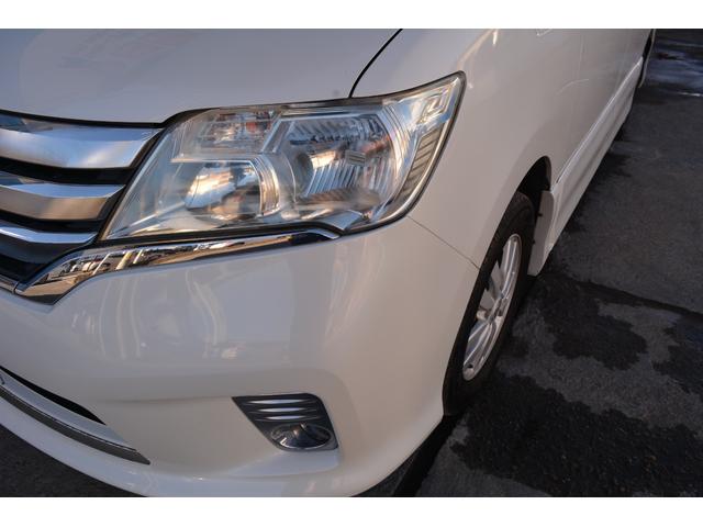 セレナ ハイウェイスター　４ＷＤ　８人乗り　ナビ　両側電動スライドドア　クルーズコントロール　スマートキー　プッシュスタート　アルミホイール（64枚目）