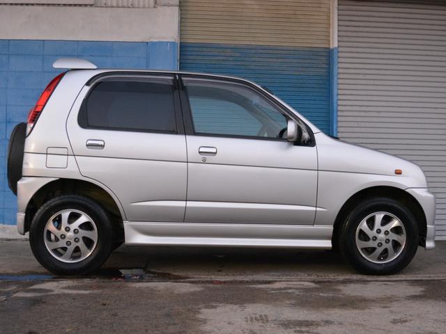 テリオスキッド Ｌ　４ＷＤ　アルミホイール（8枚目）