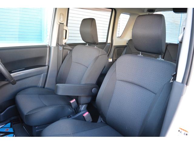 デリカＤ：２ Ｓ　４ＷＤ　スマートキー　プッシュスタート　ナビＴＶ　ＤＶＤ再生　両側スライドドア　シートヒーター　ＥＴＣ　アルミホイール（17枚目）