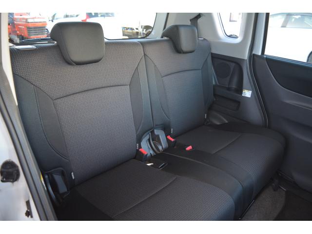 デリカＤ：２ Ｓ　４ＷＤ　スマートキー　プッシュスタート　ナビＴＶ　ＤＶＤ再生　両側スライドドア　シートヒーター　ＥＴＣ　アルミホイール（21枚目）