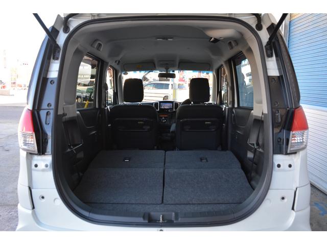 デリカＤ：２ Ｓ　４ＷＤ　スマートキー　プッシュスタート　ナビＴＶ　ＤＶＤ再生　両側スライドドア　シートヒーター　ＥＴＣ　アルミホイール（24枚目）