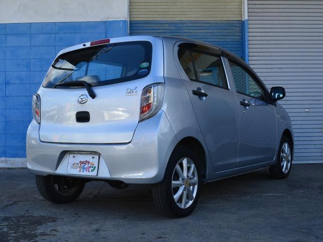 ミライース Lf 4WD アルミホイール キーレスキー オーディオ ダブルエアバック パワステ パワーウィンドウ エアバック 盗難防止装置 衝突安全ボディ ABS(9枚目)