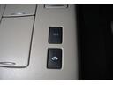 Ｇ　４ＷＤ　７人乗り　ナビＴＶ　ＤＶＤ再生　フリップダウンモニター　ＥＴＣ　スマートキー　アルミホイール（44枚目）