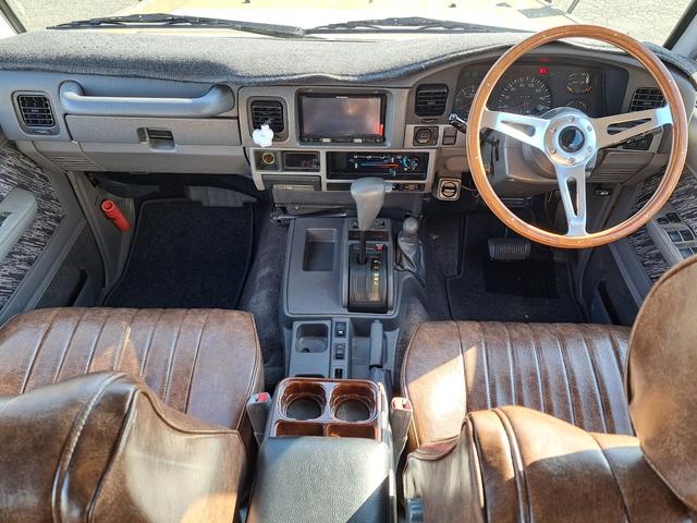 ランドクルーザープラド 　７０フェイス換装　シートカバー（8枚目）