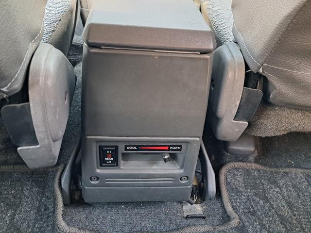 ランドクルーザー70 前後デフロックマニュアル4ナンバー(12枚目)