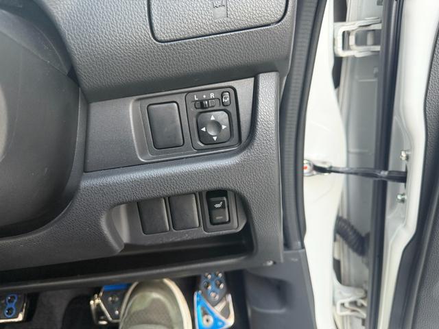 ｅＫカスタム Ｔ　４ＷＤ　エンスタ　Ｂｌｕｅｔｏｏｔｈ　シートヒーター　ターボ（30枚目）