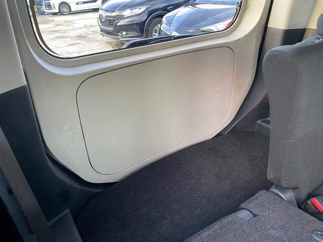 タンク Ｘ　４ＷＤ　ＥＴＣ／Ｂカメラ／左パワスラ／横滑り防止装置／アイドリングストップ／Ｐスタート／オートライト（51枚目）