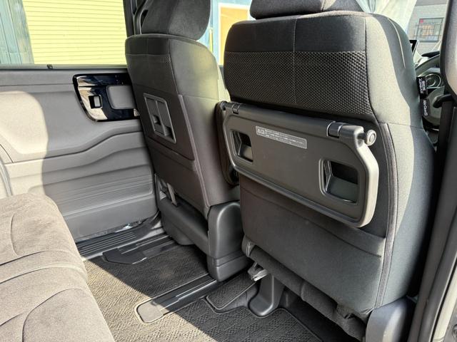 N-BOXカスタム EX 4WD 9インチナビ/フルセグTV/Bluetooth/Bカメラ/クルーズコントロール/両側パワスラ/クリアランスソナー/前後ドラレコ/衝突軽減装置/車線逸脱抑制装置/LEDヘッドライト(56枚目)