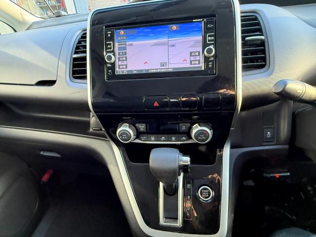 セレナ 2.0X 2列目スライドアップシート 4WD 純正ナビ/フルセグTV/Bカメラ/Bluetooth/純正エンスタ/ETC/前ドラレコ/クルコン/両側パワスラ/横滑り防止/フォグランプ/スマートキー2個(27枚目)