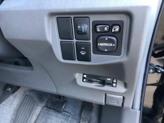 プリウス Ｓ　メモリーナビ　バックカメラ　ＥＴＣ　寒冷地仕様　スマートキー（19枚目）