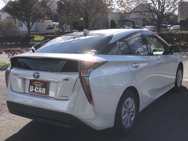 プリウス S メモリーナビ バックカメラ 4WD ドライブレコーダーエンジンスターター 寒冷地仕様(8枚目)