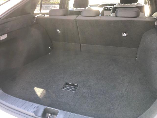 プリウス S メモリーナビ バックカメラ 4WD ドライブレコーダーエンジンスターター 寒冷地仕様(19枚目)