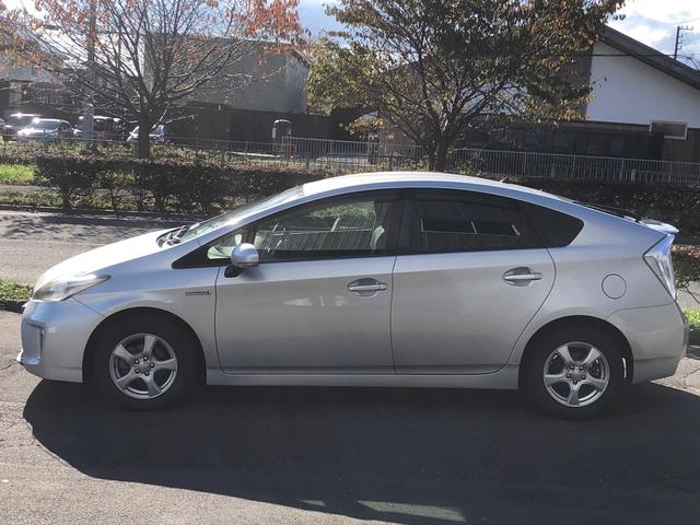 プリウス Ｓ　後期型　車検整備付　メモリーナビ　　スマートキー寒冷地仕様（7枚目）