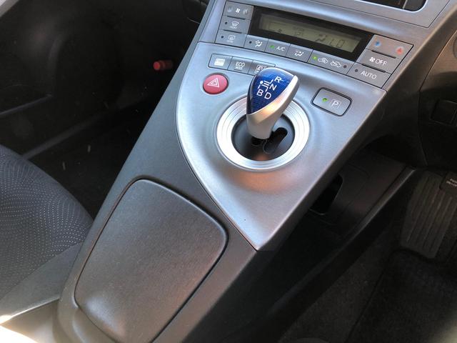 プリウス Ｓ　後期型　車検整備付　メモリーナビ　　スマートキー寒冷地仕様（18枚目）