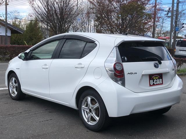 アクア S 車検整備付 メモリーナビ 寒冷地仕様 スマートキー(10枚目)